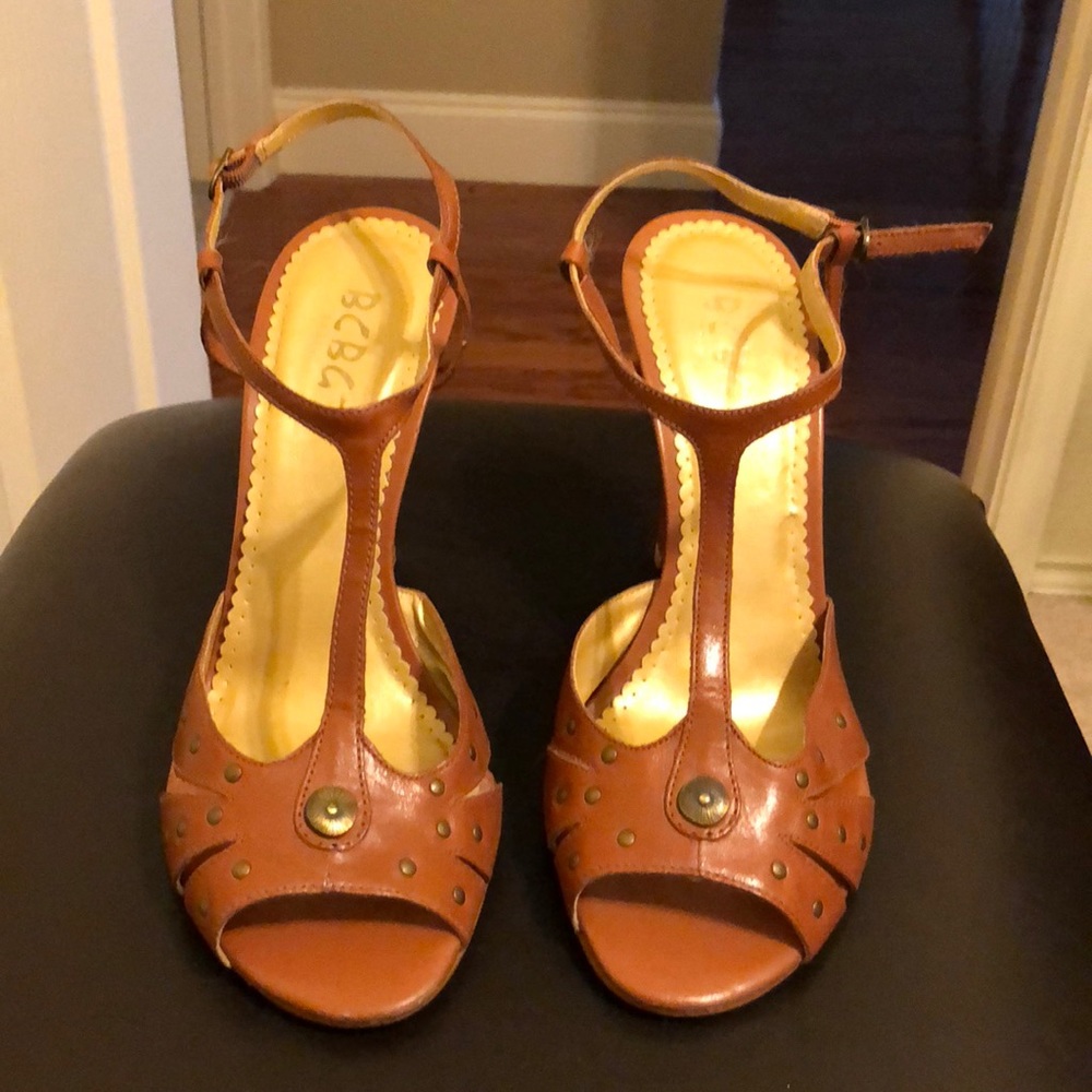 Sandal
